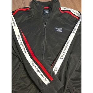 Abercrombie & Fitch Vintage Zippered Jacket Size Large in Great Condition